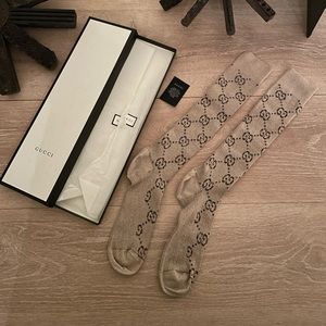 Authentic GUCCI Tan Brown Socks. Original box and tag.